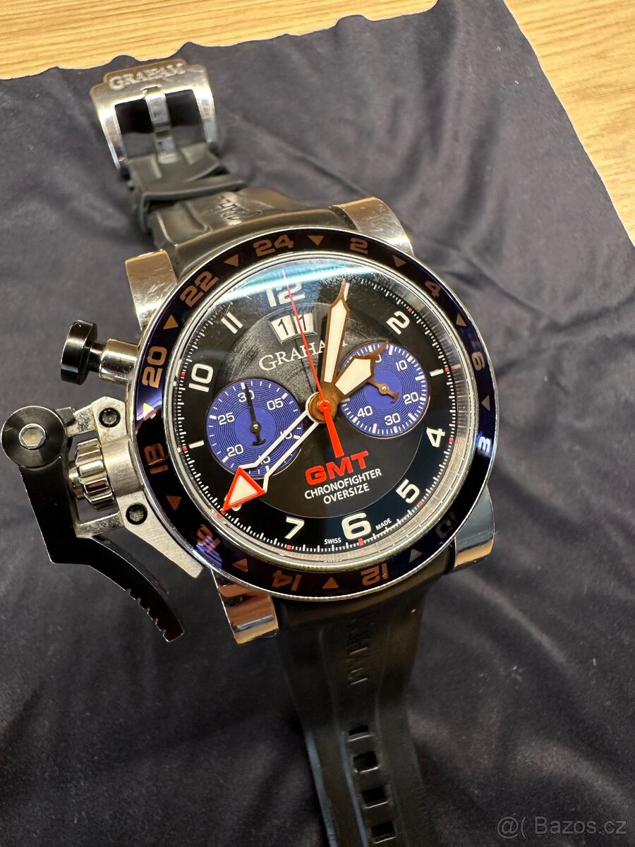Luxusní hodinky Graham Chronofighter Oversize GMT - 13