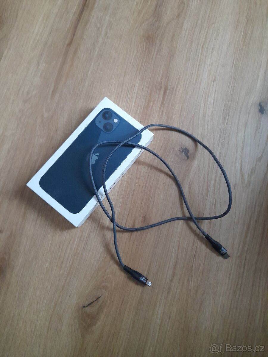 Iphone 13 128gb Midnight top stav - 13