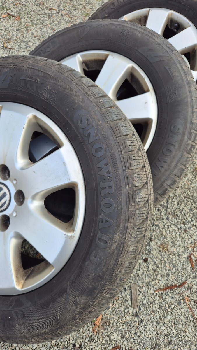 VW MULTIVAN T5 2,5 TDI - 13