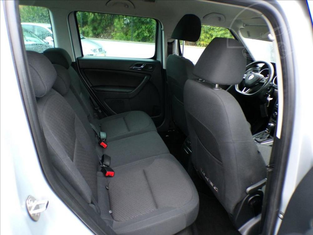 Škoda Yeti 1,4 TSI, STYLE DSG,TAŽNÉ ZAŘÍZENÍ - 13