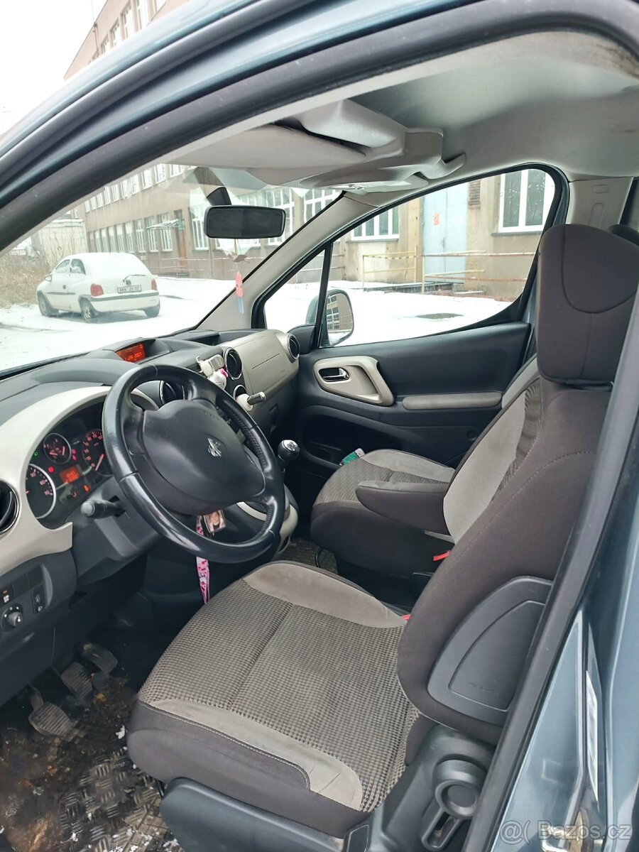 Peugeot Partner Tepee - 13