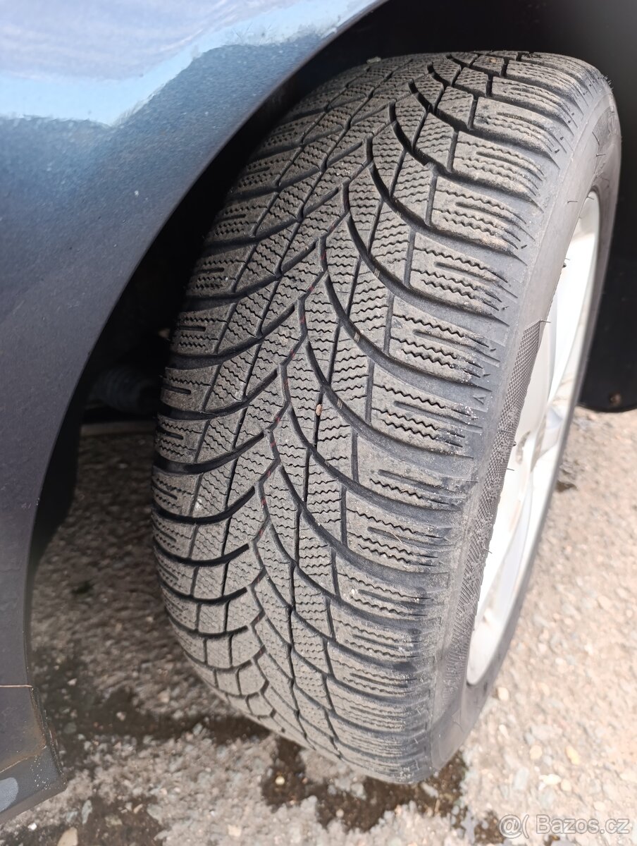 Volkswagen Passat B6 Variant 2.0 TDI 103 kW – STK 11/2027 - 13