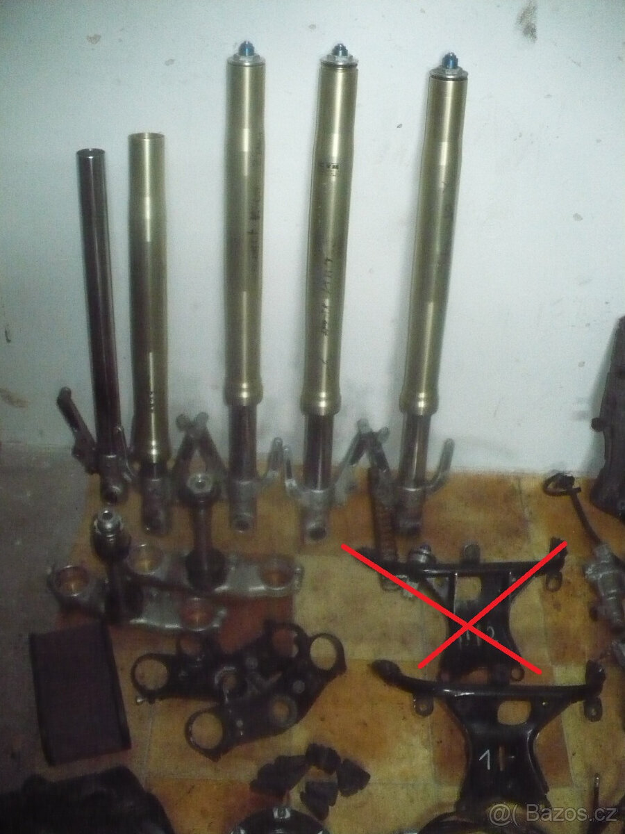 Yamaha YZF R1/fazer rv. 98-01-díly ze tří moto - 13