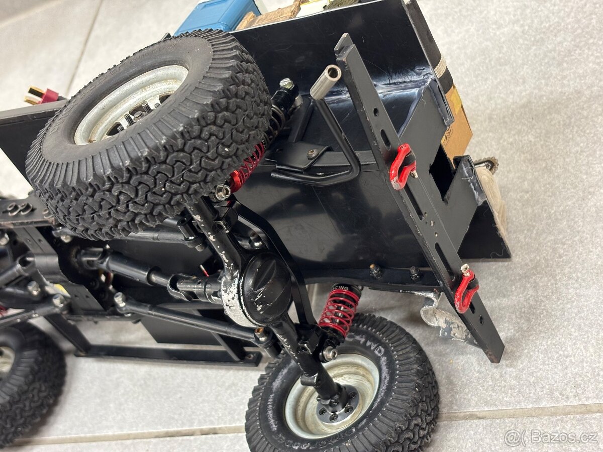 RCmodelex Defender D90 1:10 - 13