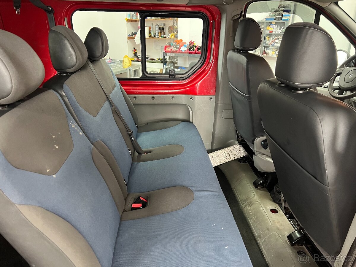 Renault Trafic 2.0 dCi PASSSENGER LONG ČR TZ TEMPOMAT KLIMA - 13