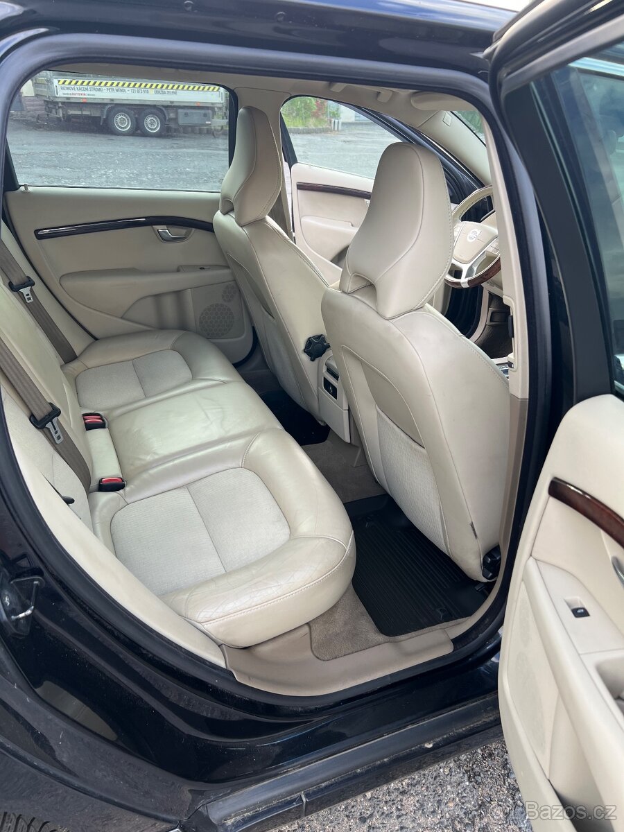 Volvo V70 2.0D 120kw - 13