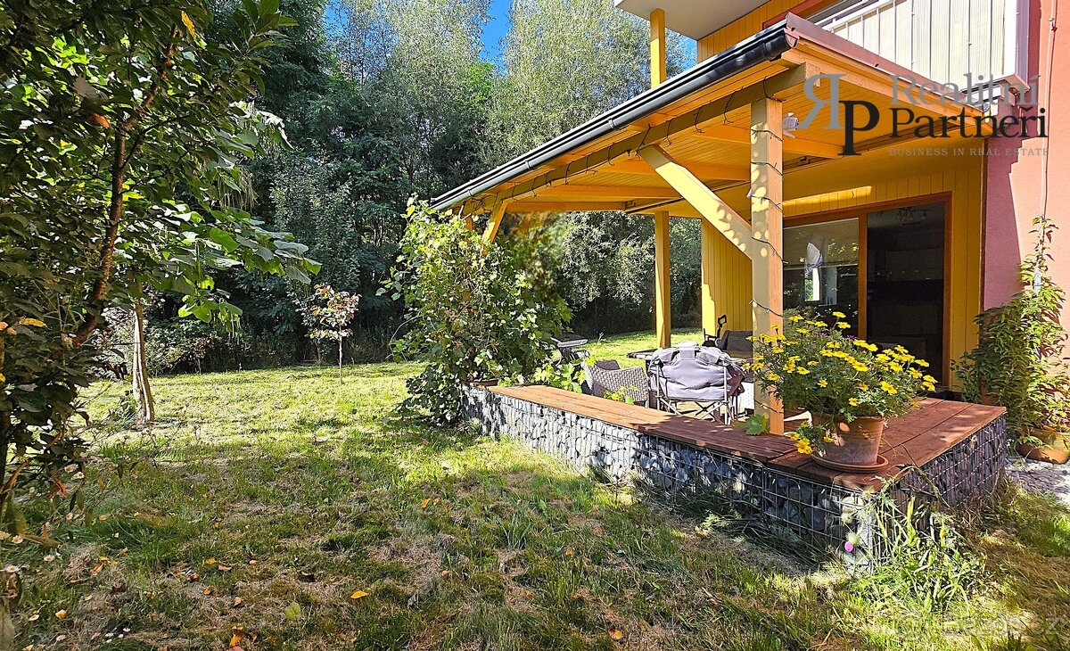 Prodej bezbariérového bytu 2+kk, osobní vlastnictví, zahrada - 13