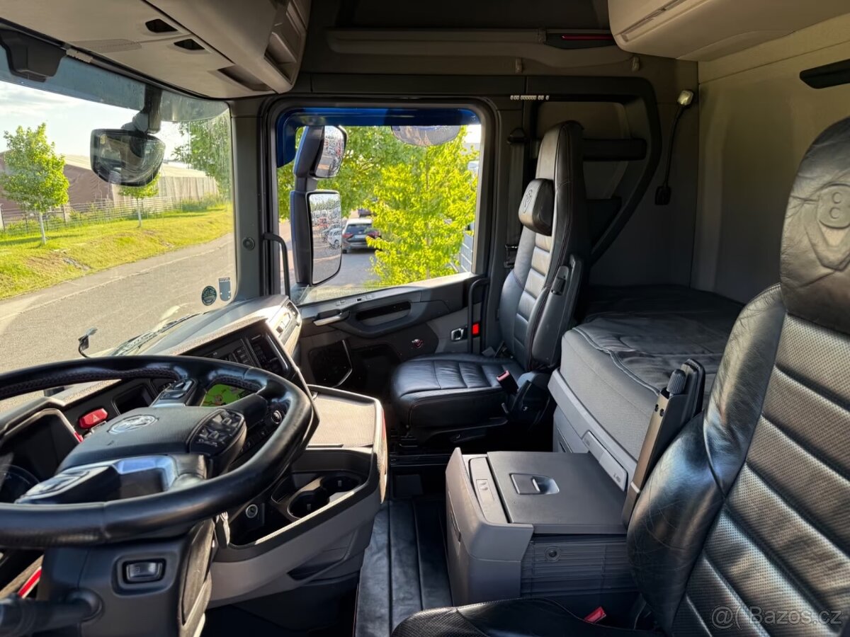 Scania S520 V 8 - 13