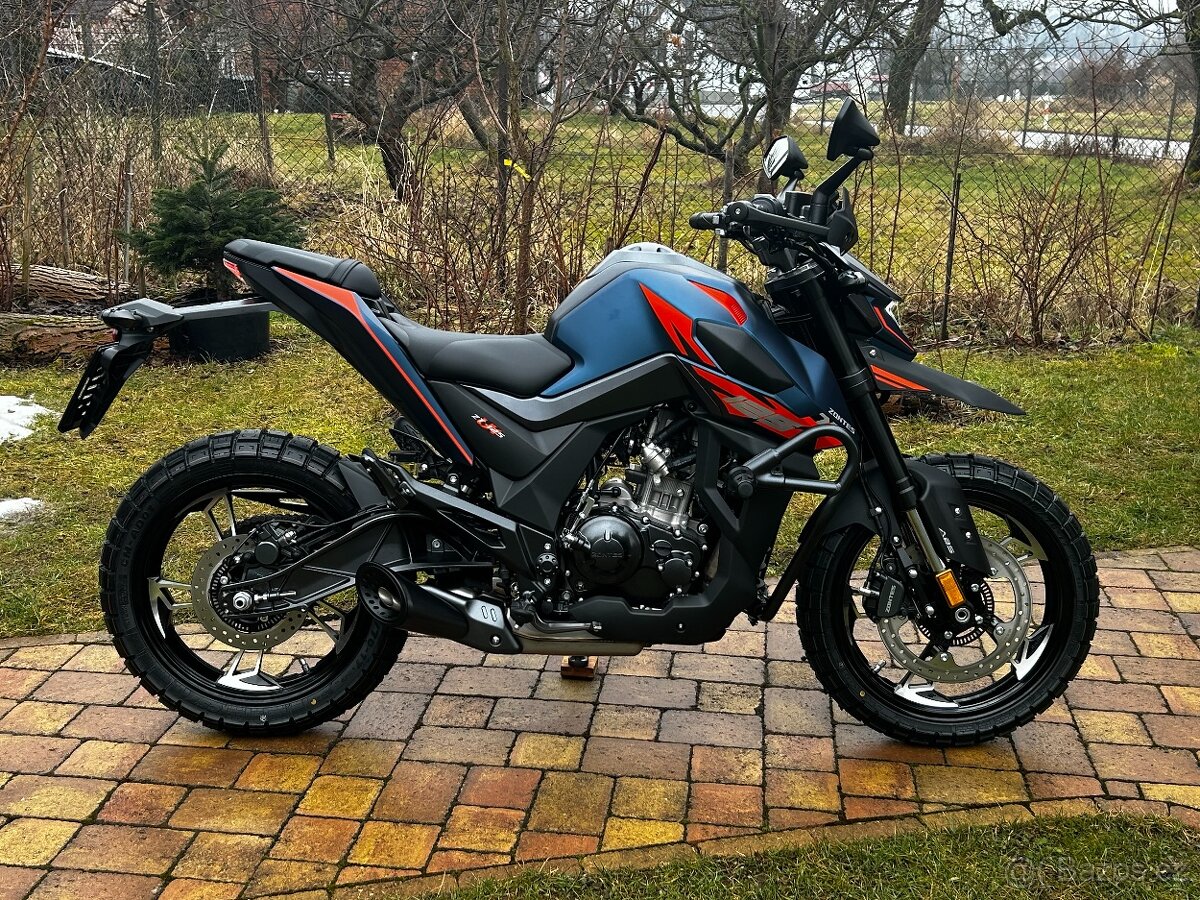 Zontes 125 Hyper Trail - 13
