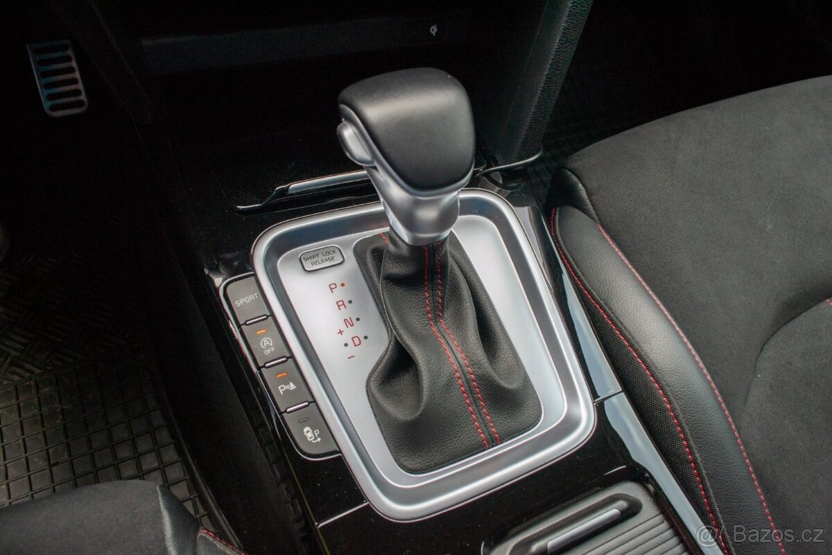 Kia Ceed GT 1.6 T-GDI - 13