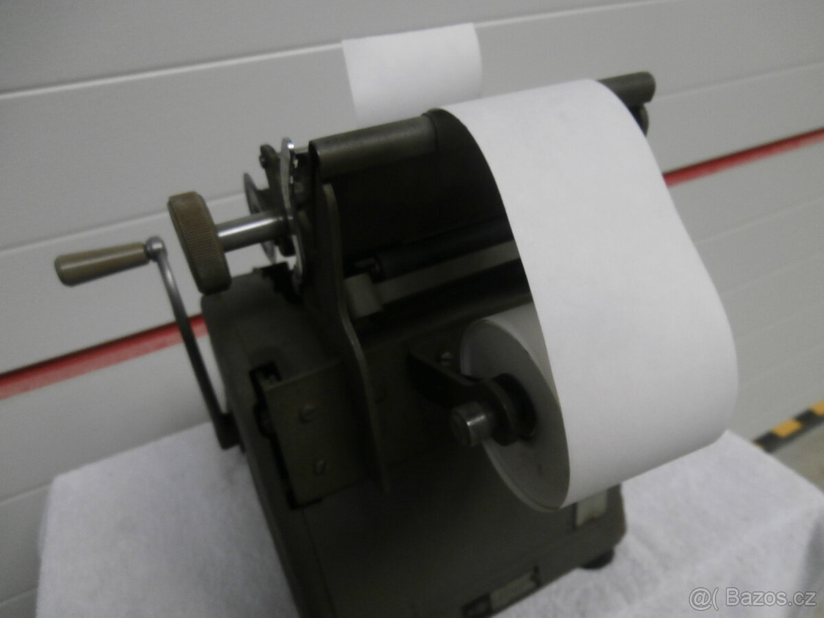 Počítačka mechanická starožitná ASTRA za 1.500 kč - 13