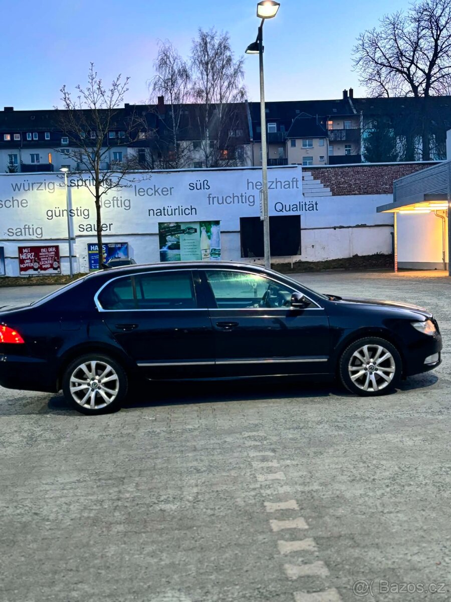 SUPEERB 2 2.0TDI - 13