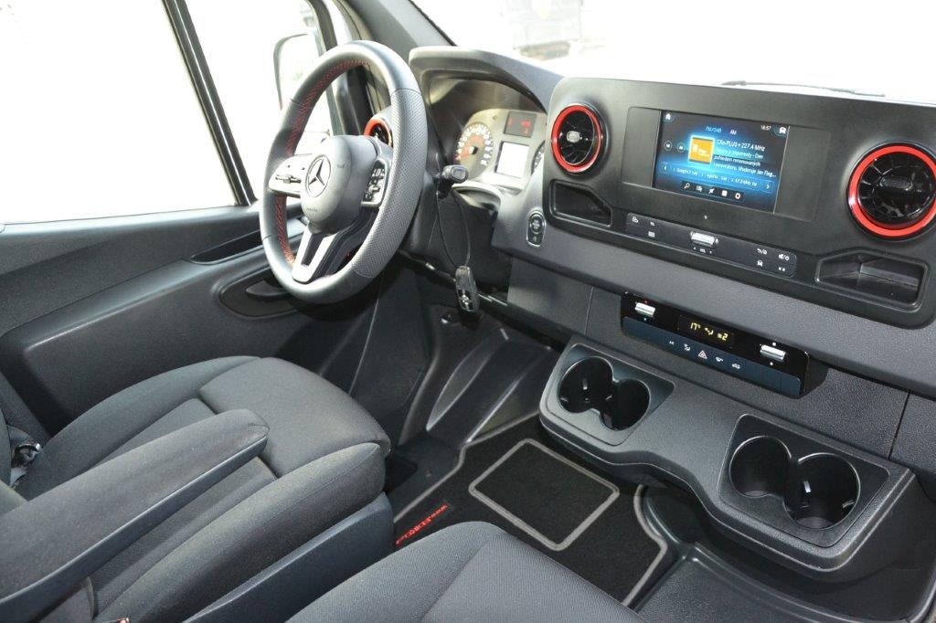 Mercedes-Benz Sprinter 317 CDi 9G automat - 13
