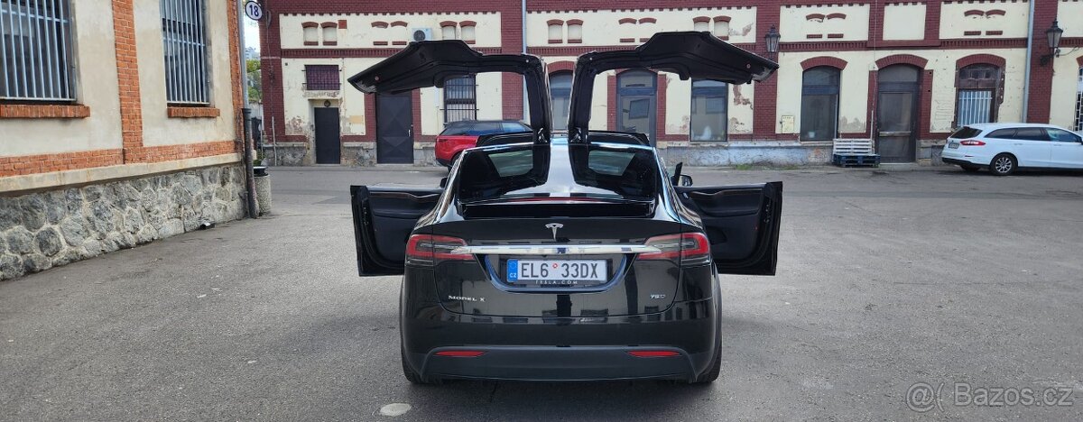 Tesla Model X, FSDZÁRUKATAŽNÉAWD91.2%SOH - 13
