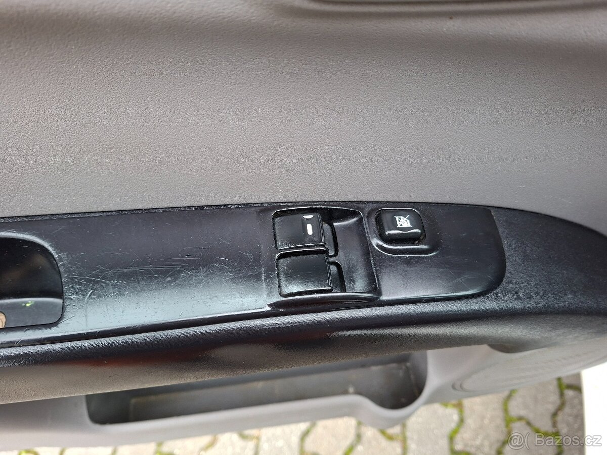 Mitsubishi L 200 L200 2.5 DI-D Single Cab 4x4 2011 - 13