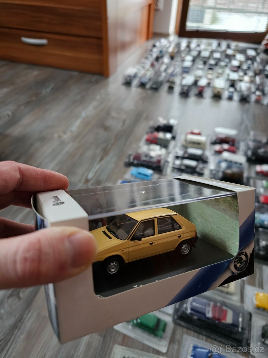 Modely autíček 1:43 z východního bloku,Ameriky, Evropy - 13