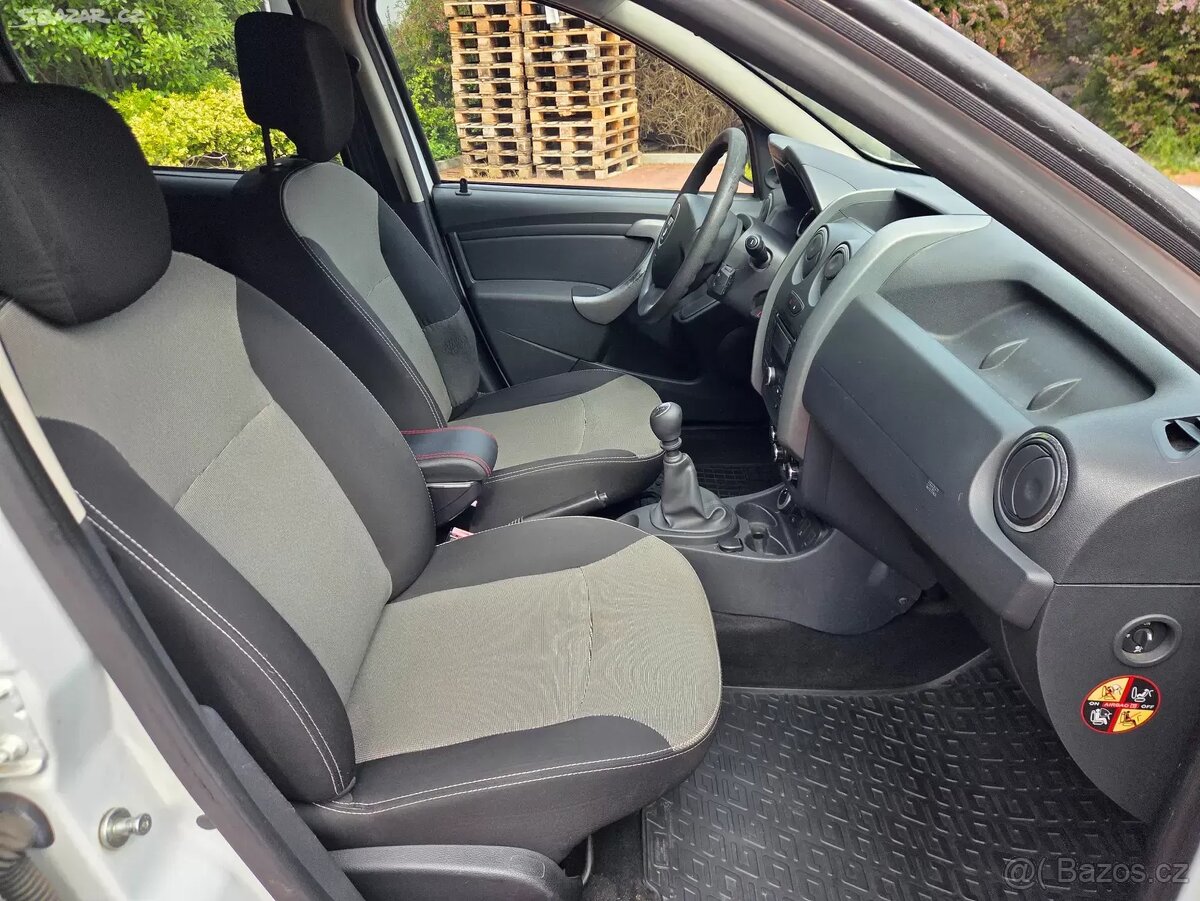 Duster 1.6i 4x4,LPG,119tis.km,ČR,serviska,tažné - 13