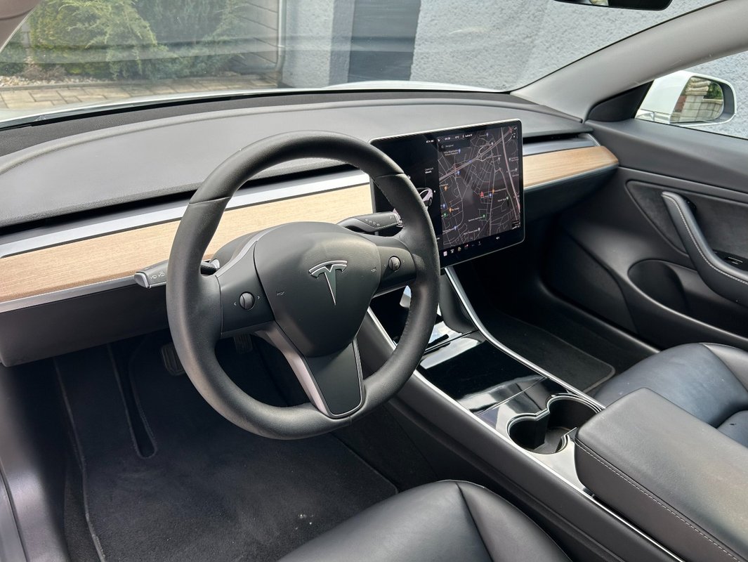 Tesla Model 3 LR 4x4 2019 - PRODÁNO - 13