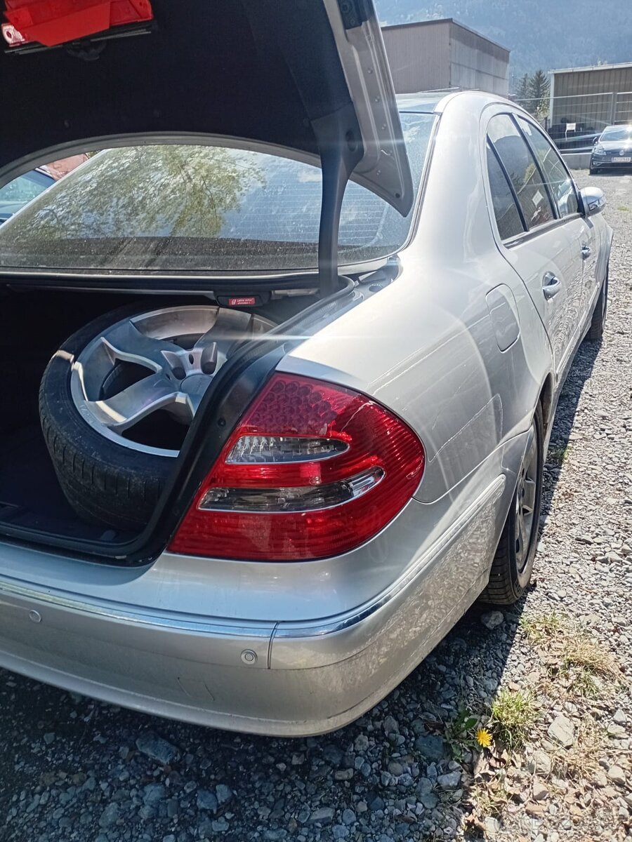 mercedes Benz E320cdi avantgarde - 13