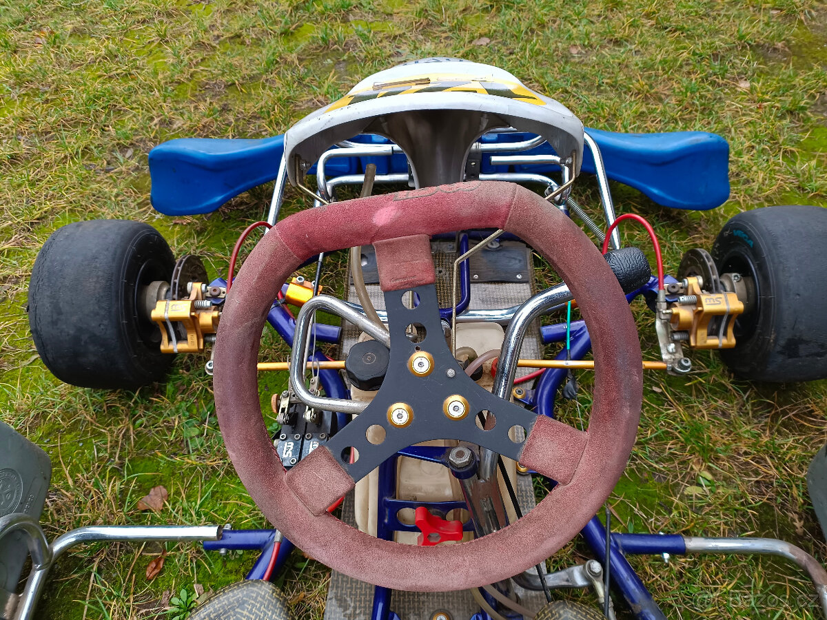 Motokára MS kart bez motoru s doklady Praga motor Honda kára - 13