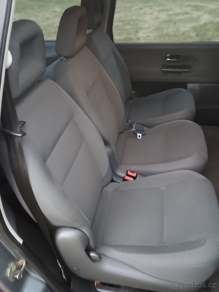 VW Sharan 1,9 TDI - 13