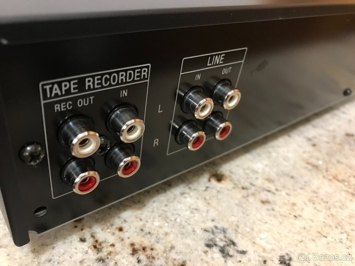 Sony SEQ-310 Top stav - 13