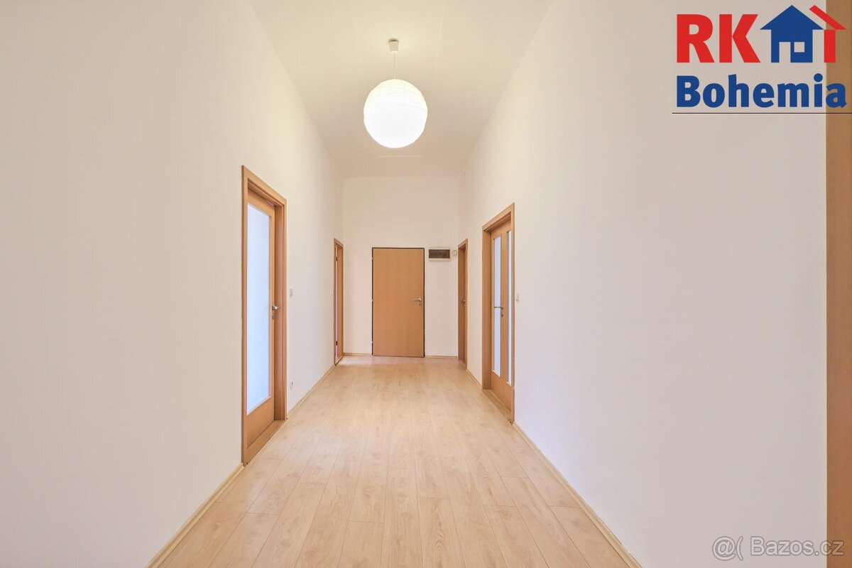 Pronájem bytu 3+1 u centra města Český Brod, v ulici Masaryk - 13