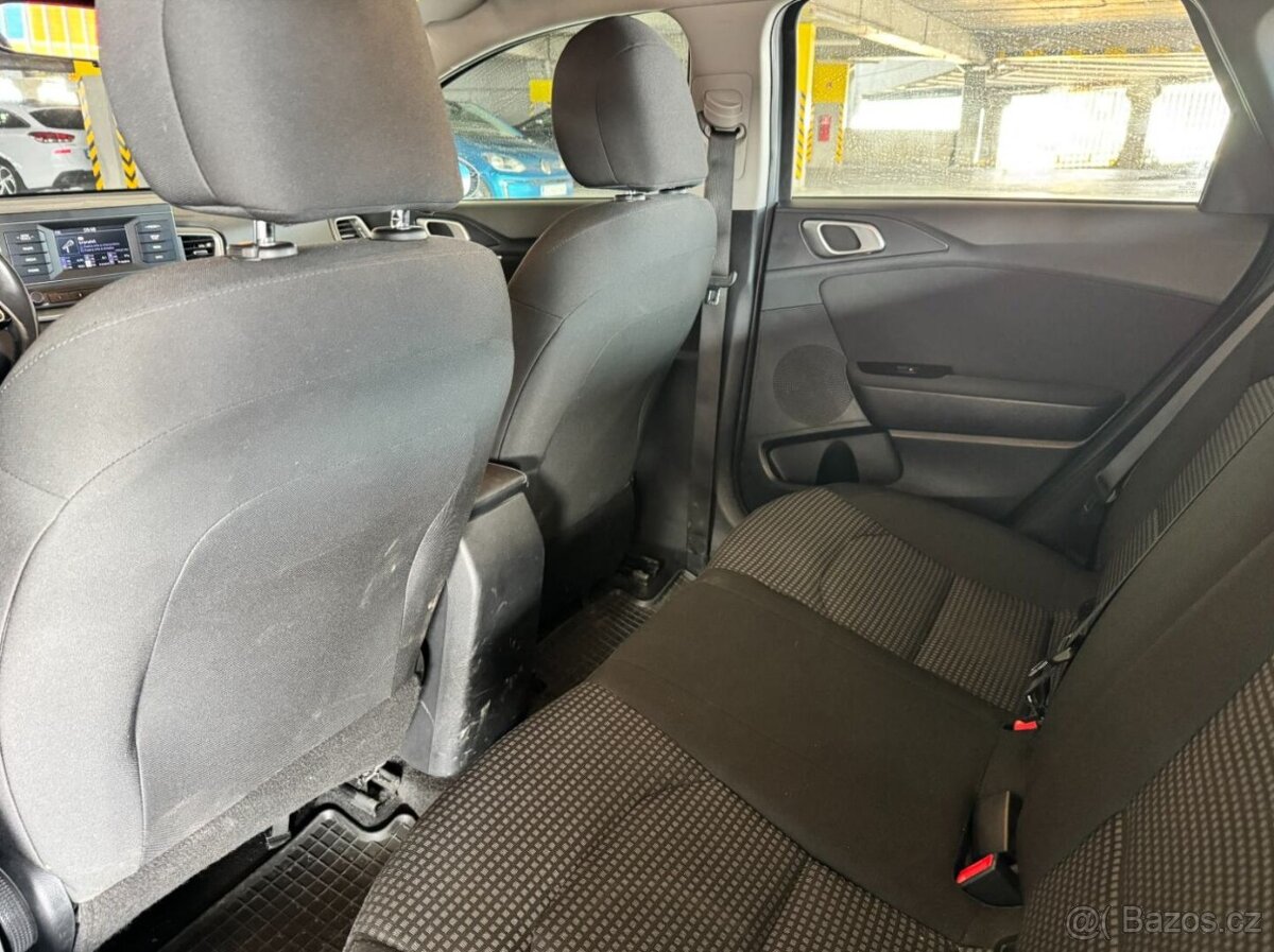 Kia ceed sw - 13