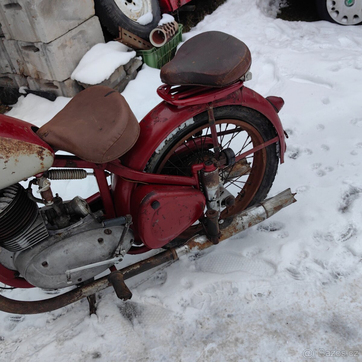 Jawa perak komunista - 13