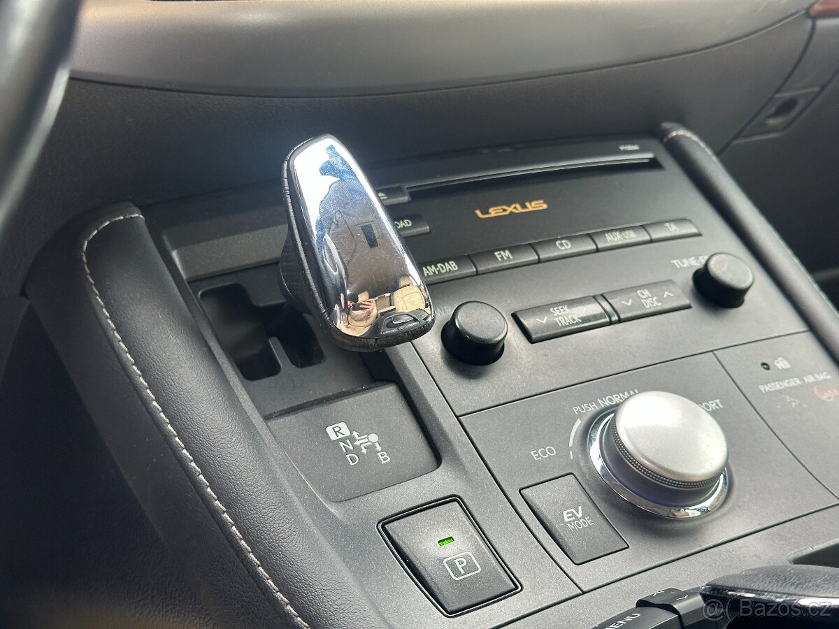 Lexus CT 200h 2011 - 13