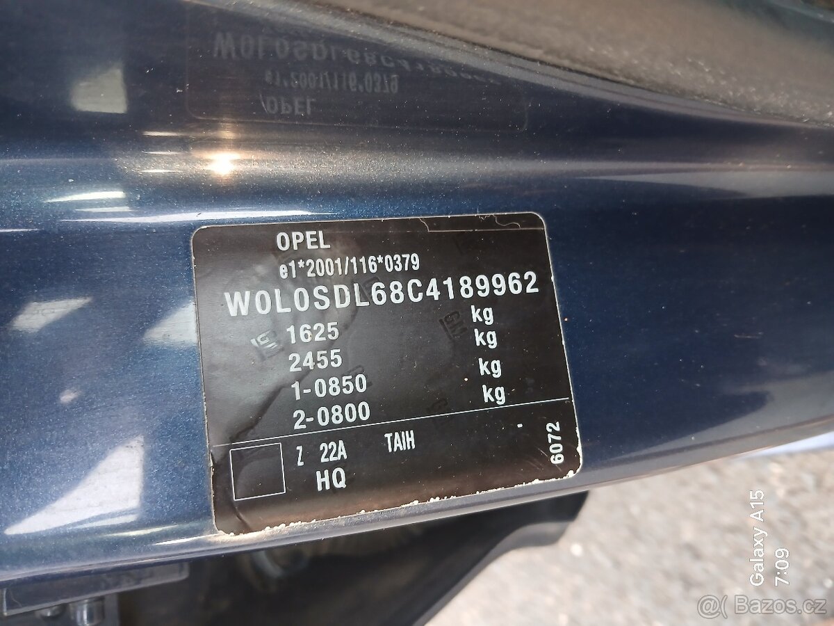 Opel Corsa D 1.2 16v - 13