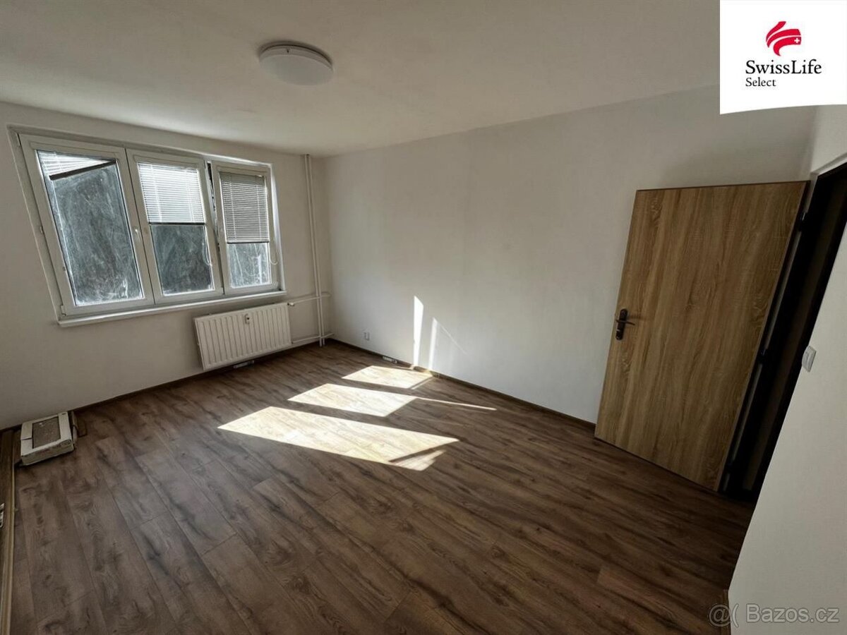 Pronájem bytu 2+1 51 m2 Závodu míru, Nejdek - 13