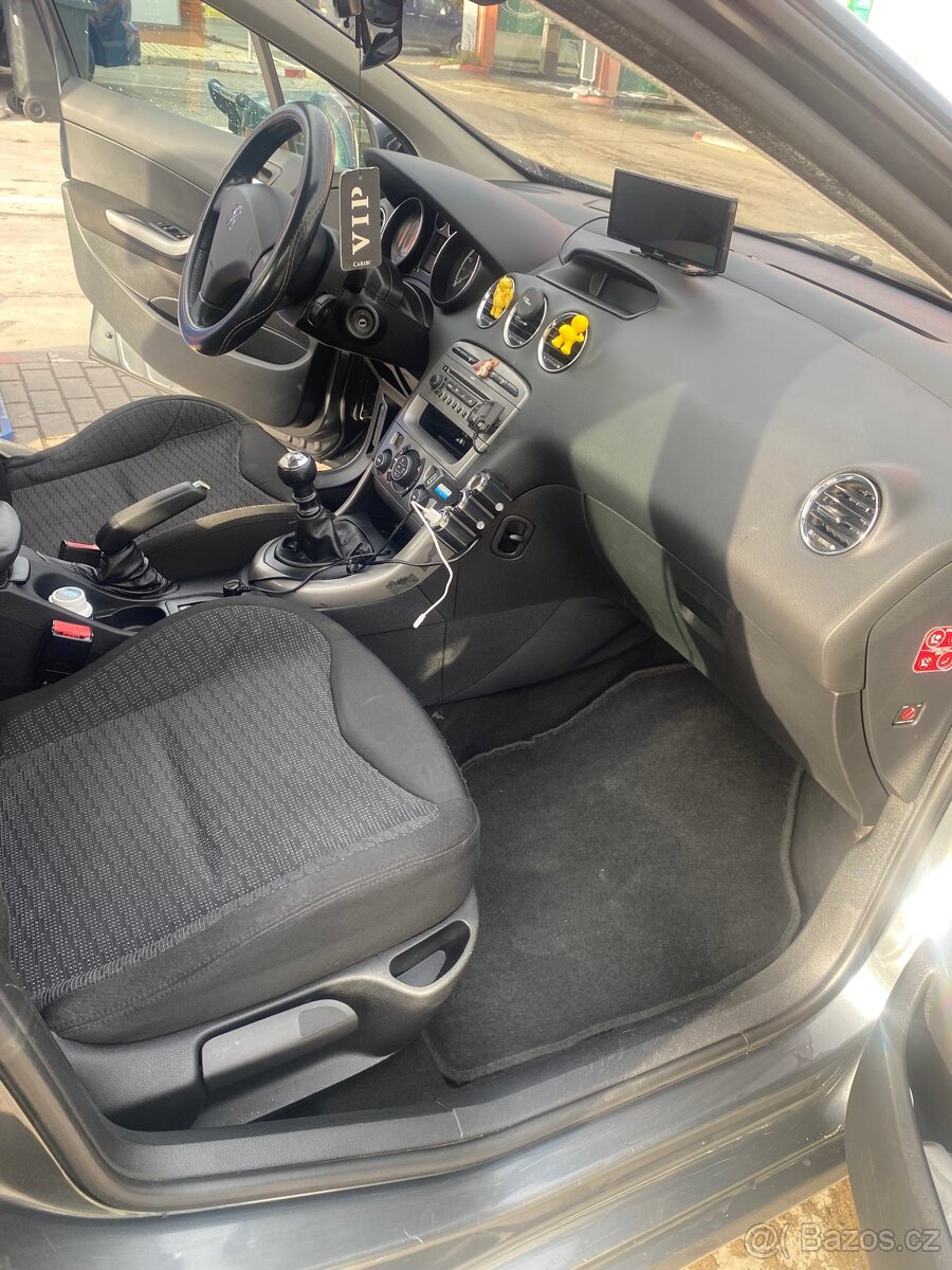 Peugeot 308SW 1,6HDI - 13