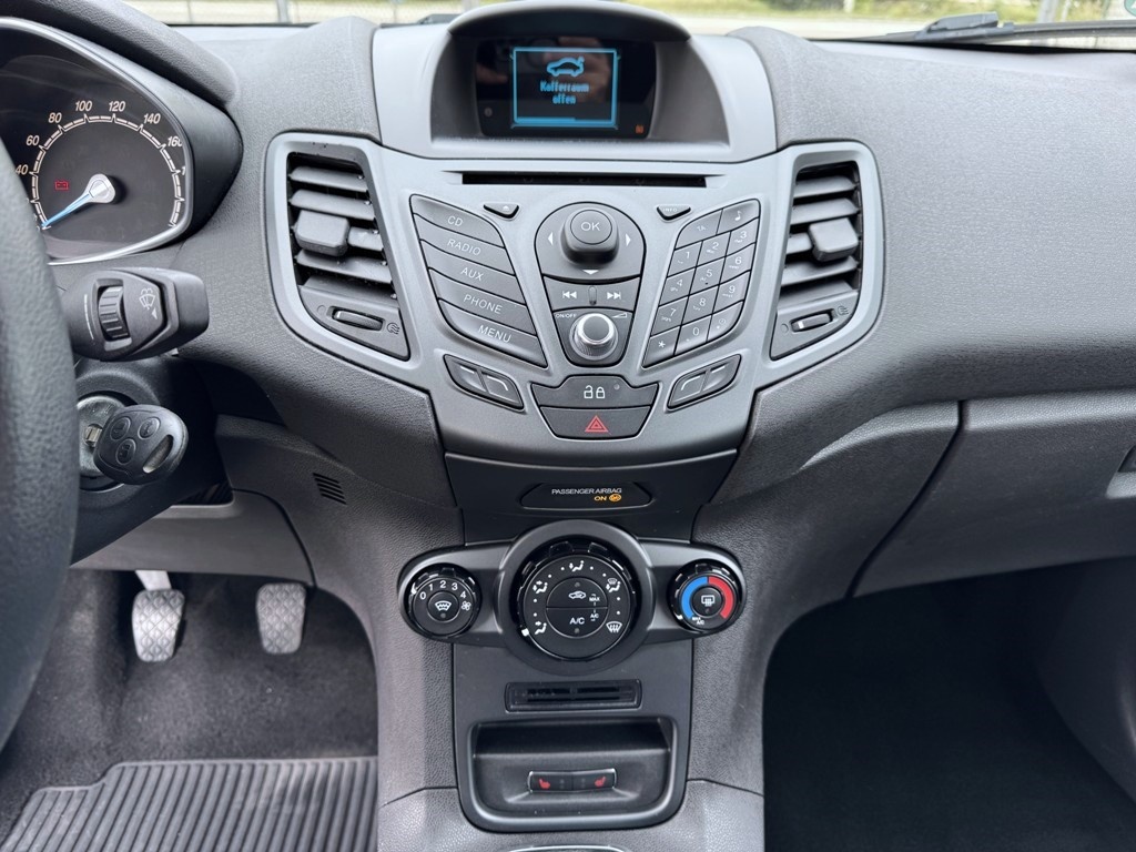 Ford Fiesta, 1.0i 74 kW klima - 13