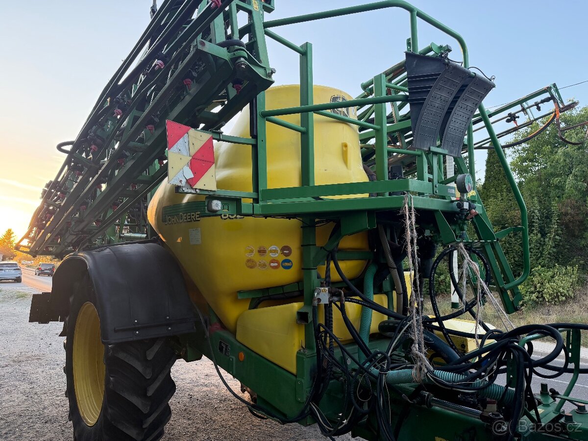 Postrykovac John Deere 832 Rv 2005 - 13