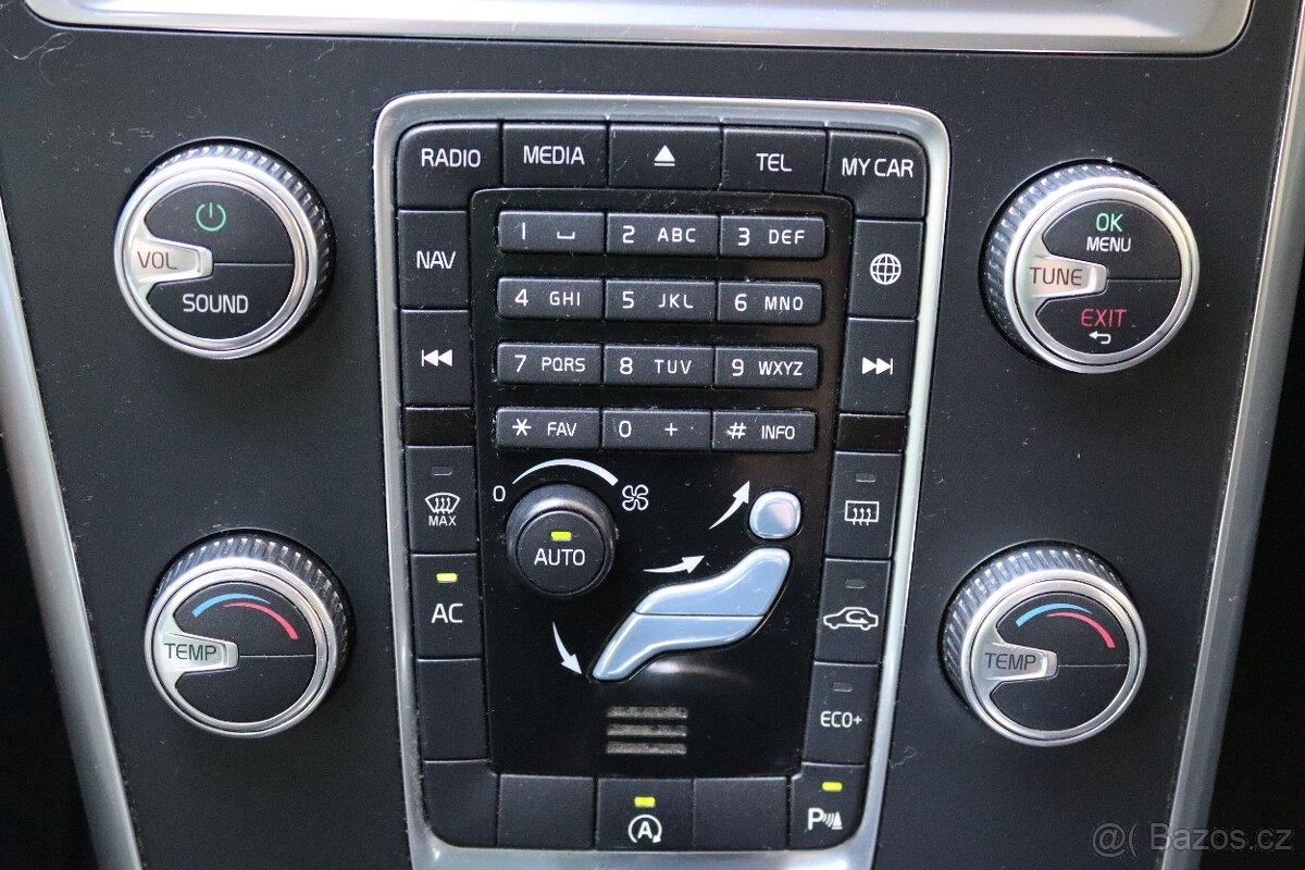 VOLVO XC60 D4 2.0 133kW AT DPH - 13