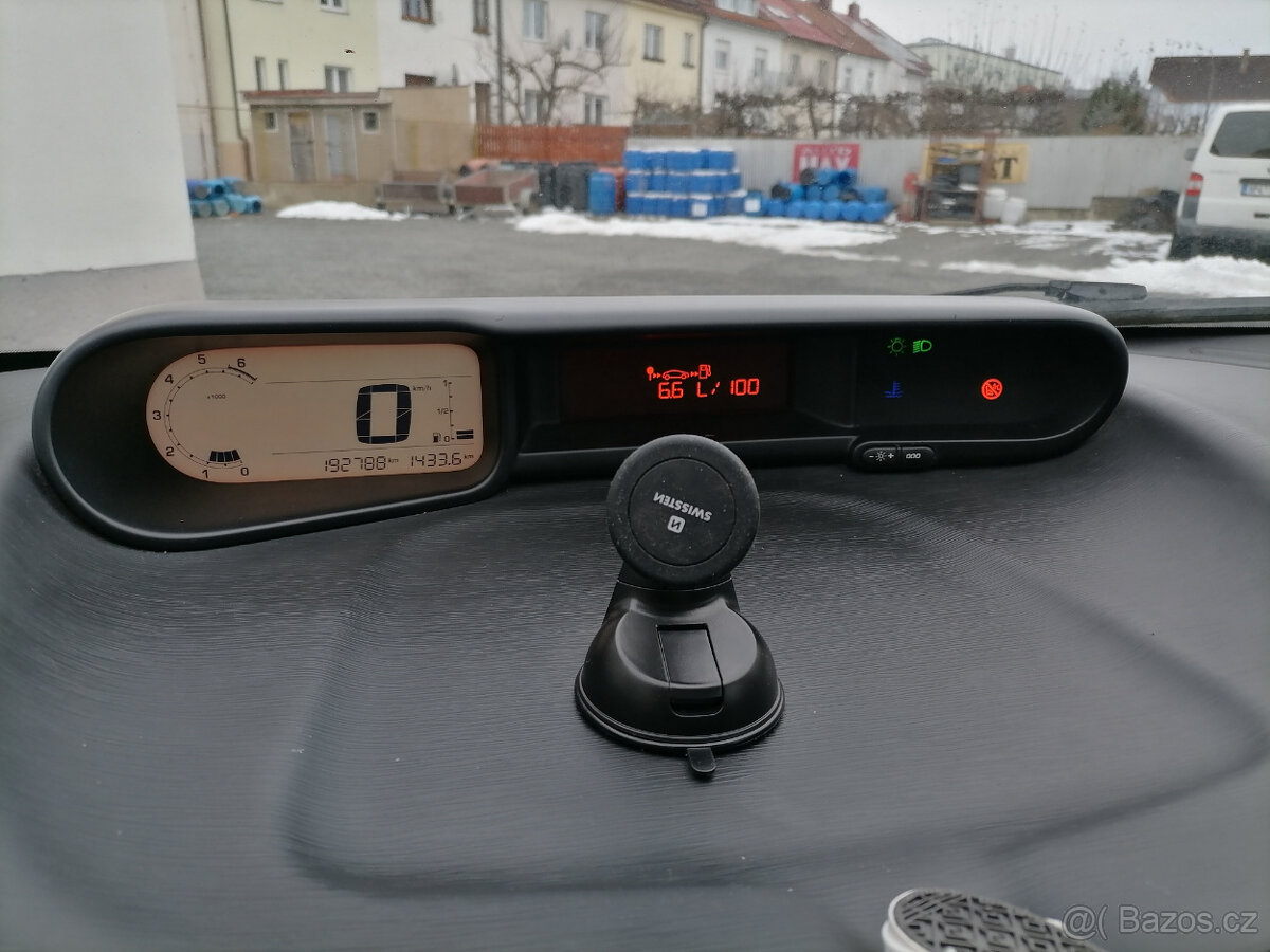 Citroen C3 Picasso 1,4 I - při rychlém jednání sleva možná - 13