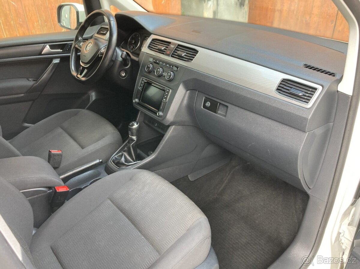 VOLKSWAGEN CADDY MAXI 2,0TDi 7míst HIGHLINE - 13