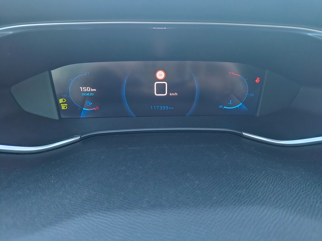 2021_PEUGEOT 308 II combi HDI_1.maj,kupa v ČR_199000Kč netto - 13