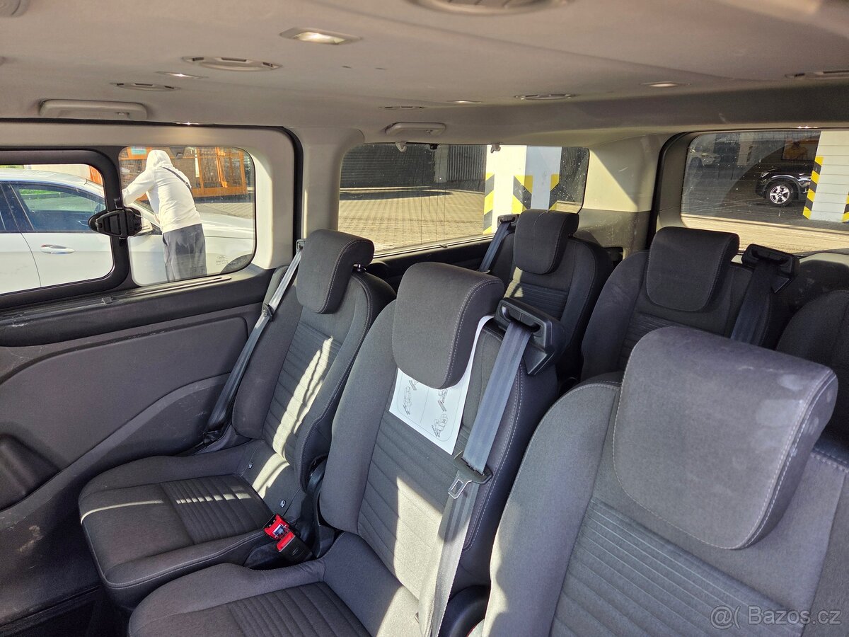 Ford Tourneo Custom, 2.0TDCI 8míst Tažné Mot.KO DPH - 13