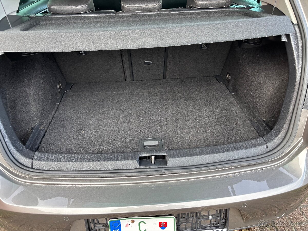 PREDÁM VW GOLF 7 2,0tdi dsg - 13