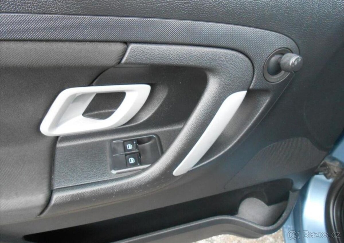 Škoda Fabia 1,2 HTP benzín - 13