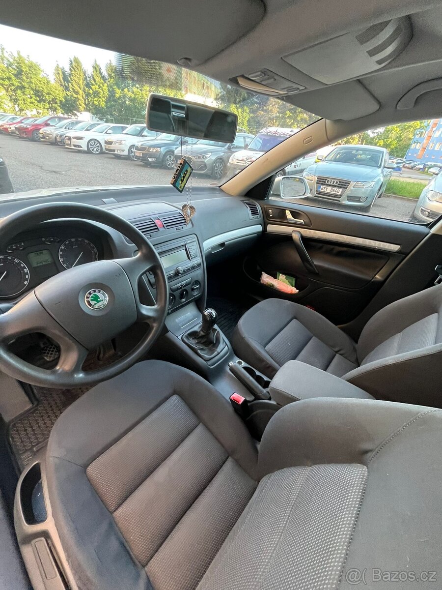 Skoda Octavia 2 - 13