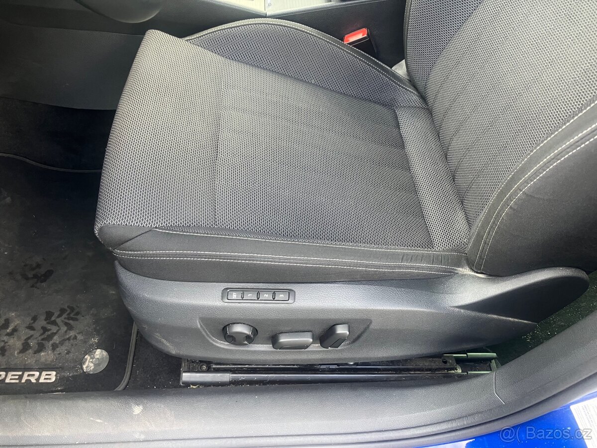 Škoda Superb 1,4TSI DSG Plug in DPH top stav - 13