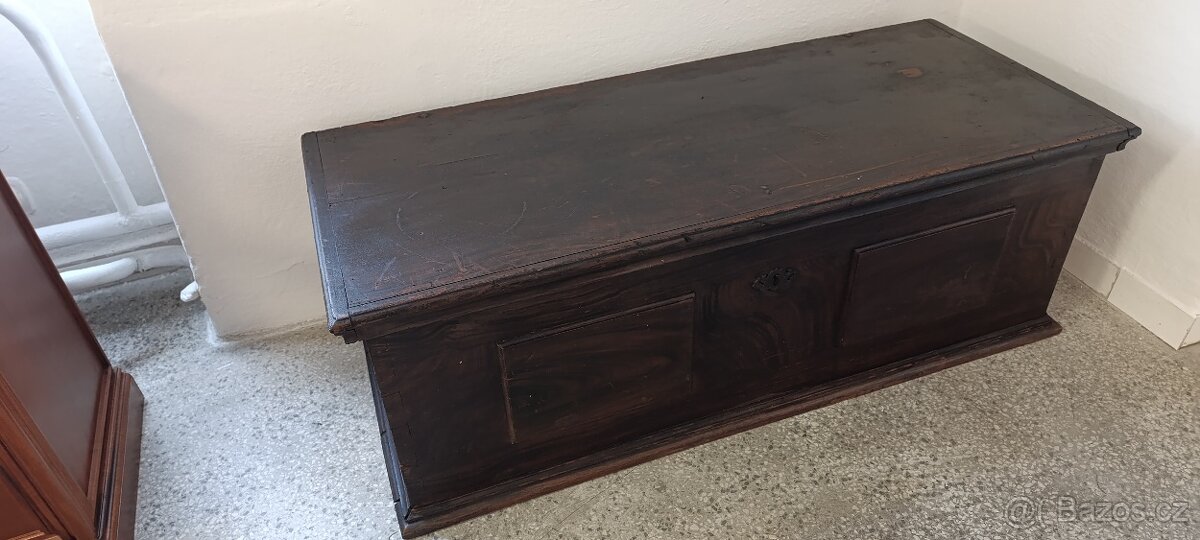 Starožitná truhla, masív, Nábytek s příběhem - 13