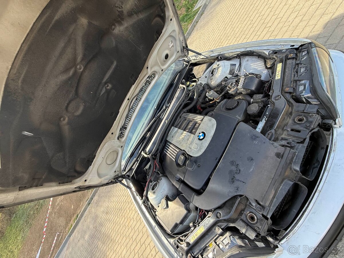 BMW e46 330xd - 13