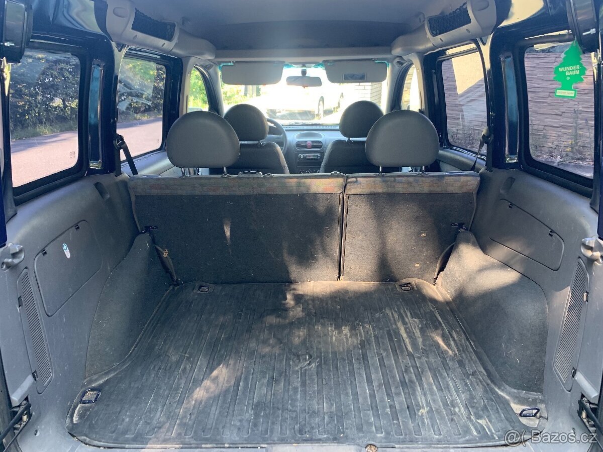 Opel COMBO 1.3CDTi 51kW - r.v. 8/2004 - 5 míst - 13