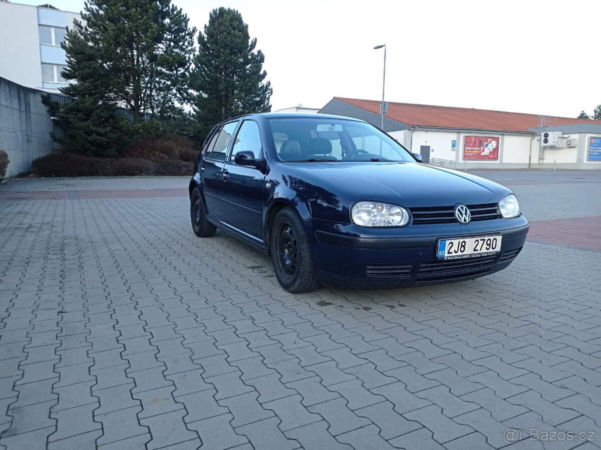 VW Golf 4 - 13