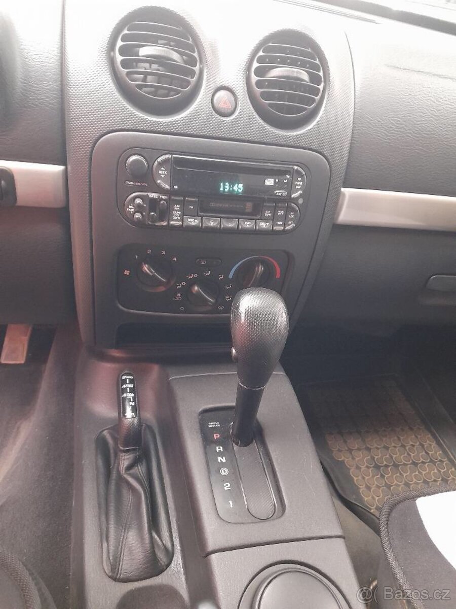 Jeep Cherokee 2.8 CRD - 13