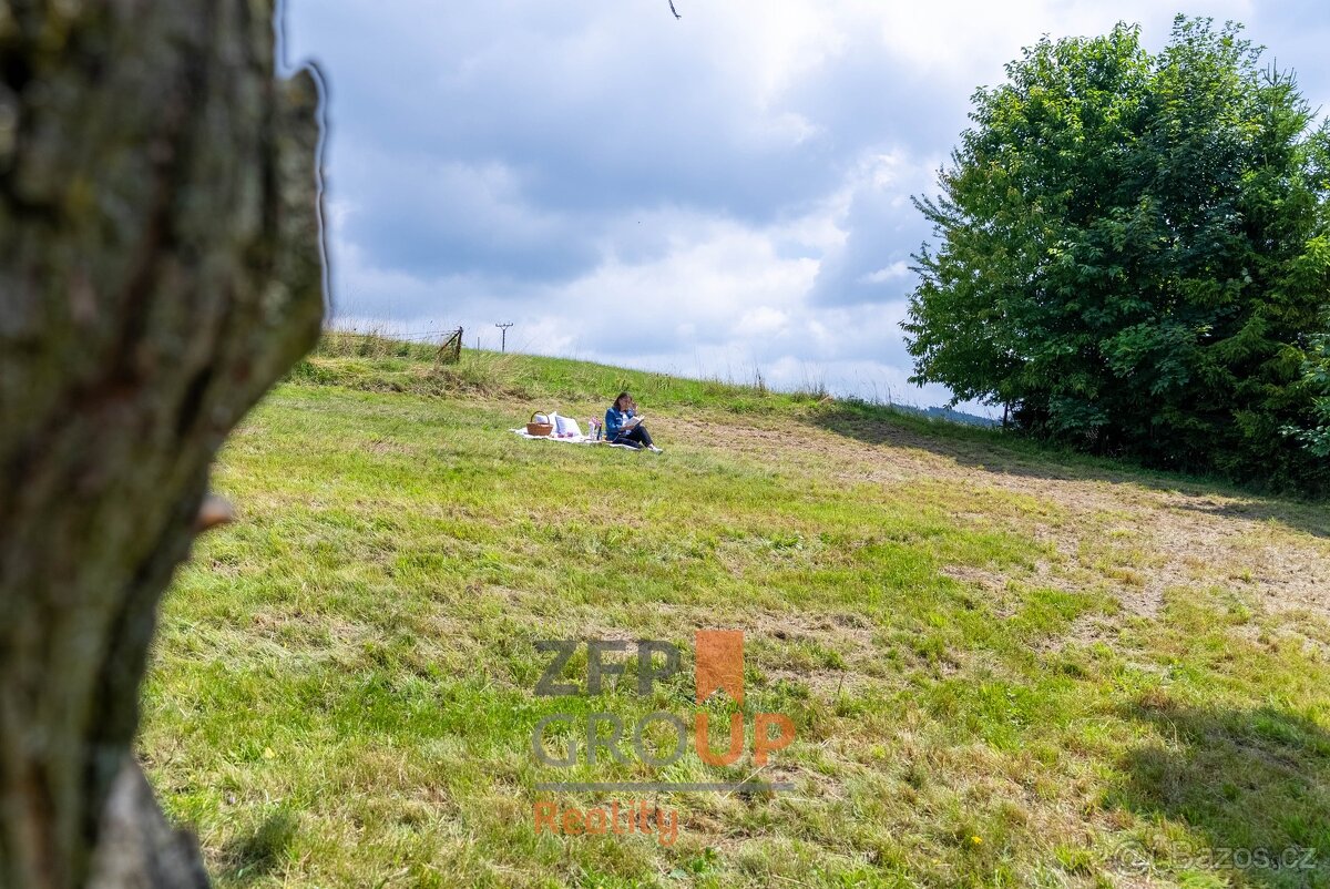Prodej stavebního pozemku o rozloze 2 142 m², Oznice - 13